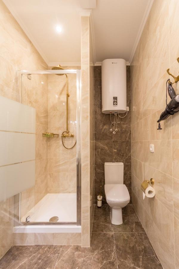 Design Apartment On Mykhailivskyi Ln. 4 Kyiv Exterior foto